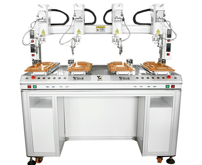 半自动WWW.免费看片机 半自动WWW.免费看片机