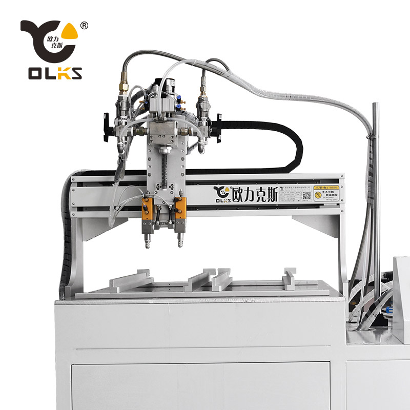 黄色网站免费看片 黄色网站免费看片